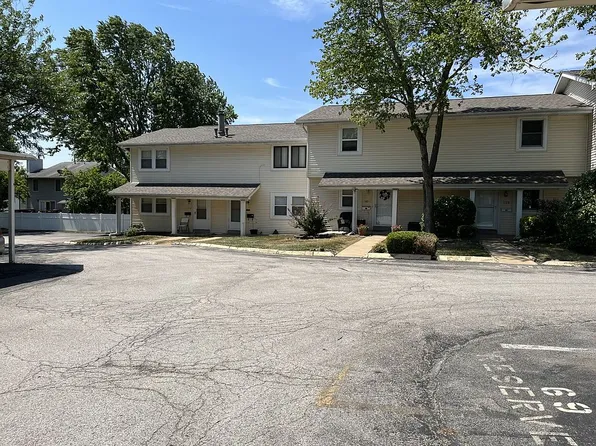 139 Condor Ct #139, Saint Charles, MO 63303