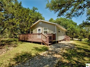 140 Acree Acres Rd, Johnson City, TX 78636