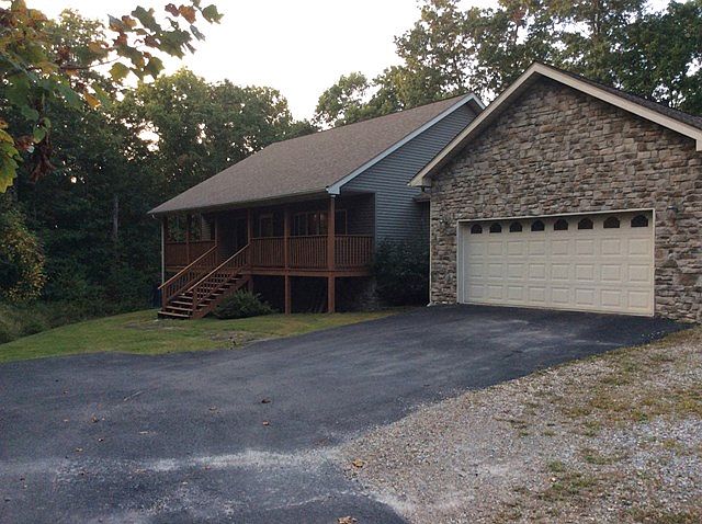 1st image of 108 Stiffler Dr
