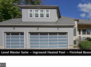 27 Timberline Dr, Voorhees, NJ 08043