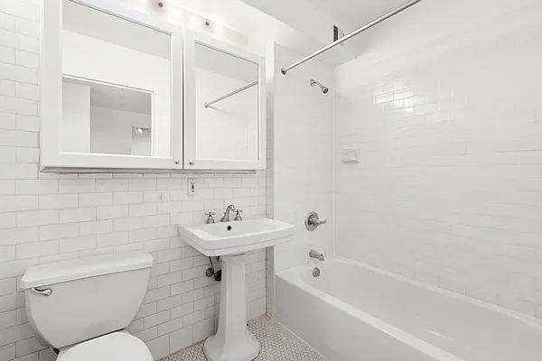 Rented by The Downtown LLC | media 33