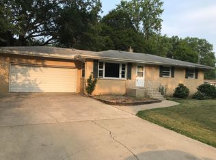 815 S 18th St, Chesterton, IN 46304