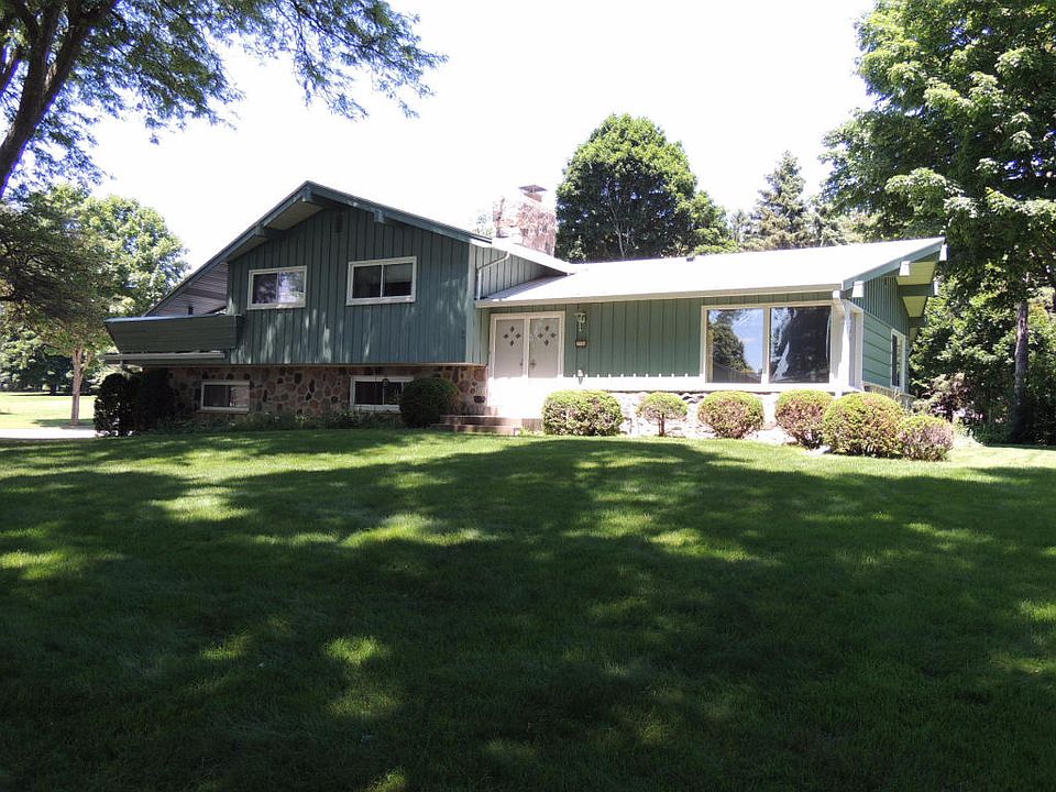 1st image of 2506 S Green Links Dr