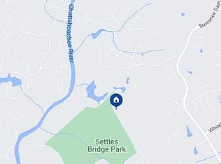 5649 Kennedy Rd, Suwanee, GA 30024