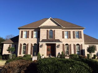 8 White Plains Dr, Jackson, TN 38305