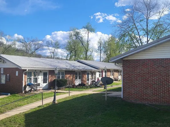 1197-MF8-E, 70 W 5th St #B-6, Newburg, MO 65550