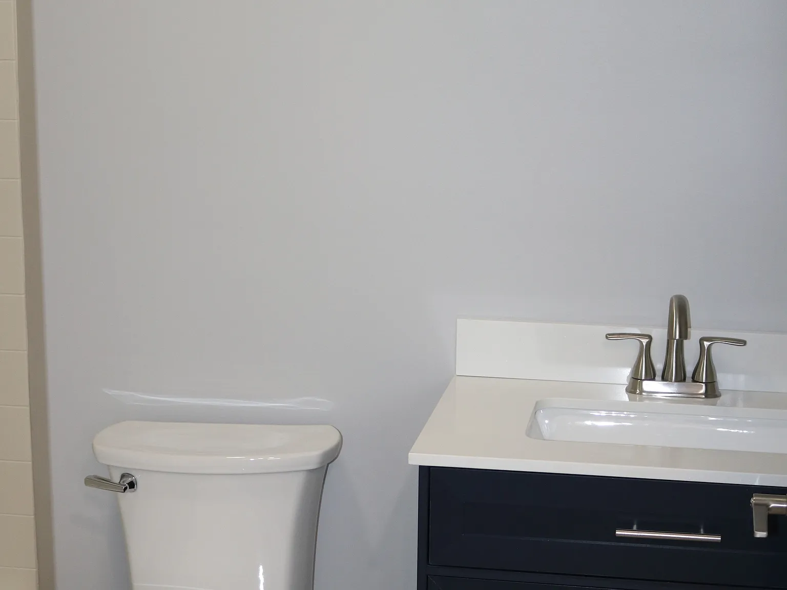 2 bed, $1,100 — Photo 3