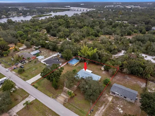 9922 Prevatt St, Gibsonton, FL 33534