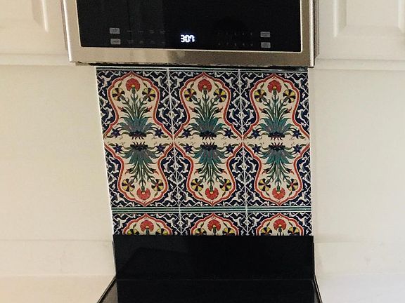 Iznik ceramic tile backsplash