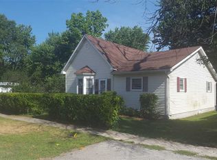 194 W Grove St, Wheatfield, IN