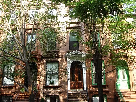 Rented by Compass | media 22