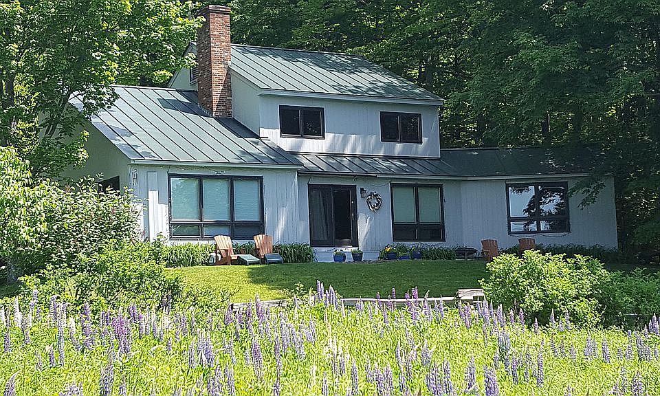 1st image of 678 Smith Hill Rd