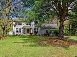 4 Michael St, Wynantskill, NY 12198