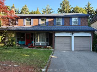 94 Highland Cres, Toronto, ON M2L 1H1
