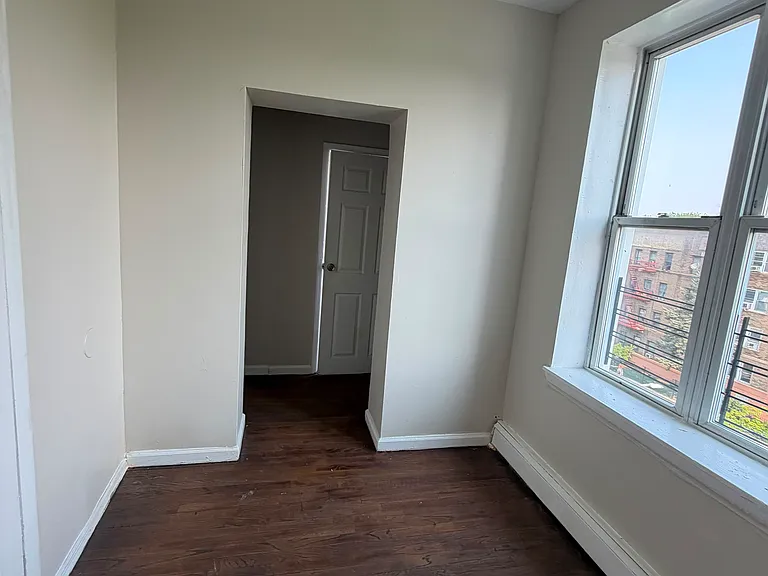 322 Park Ave #14 — Photo 5