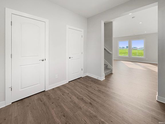4th image of 3175 Goswell Dr