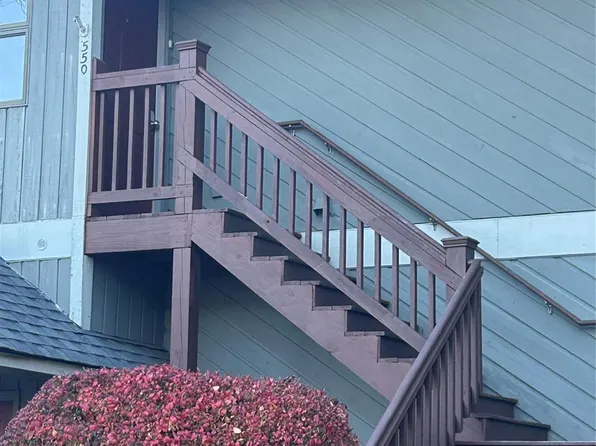 550 Windswept Dr, Asheville, NC 28801