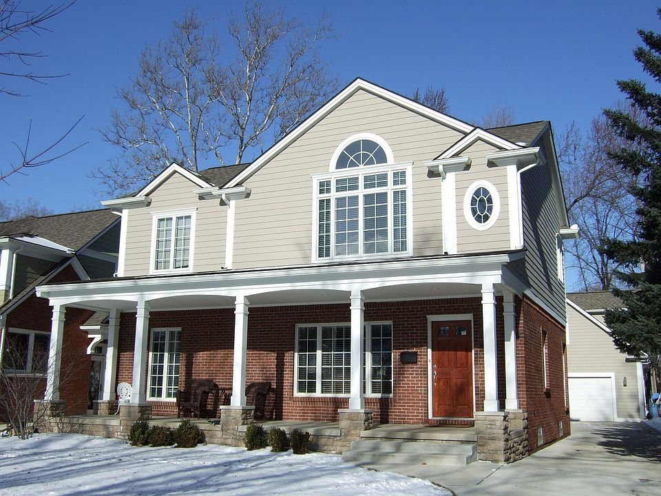 Custom Pembroke Manor Home