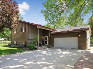 6721 116 1/2 Cir N, Champlin, MN 55316