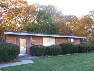 2046 Minerva St, Westland, MI, 48186