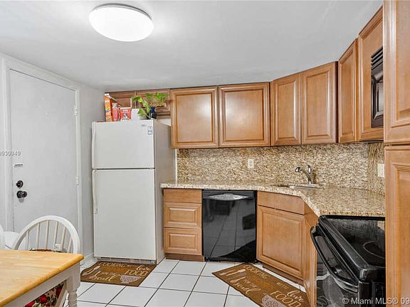 3rd image of 6201 N Falls Circle Dr APT 314