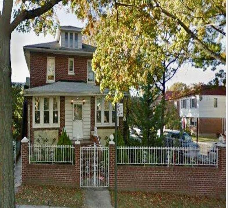 1st image of 83-52 Main St #2