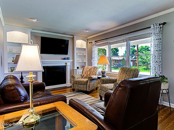 4th image of 2934 Glenafton Ln