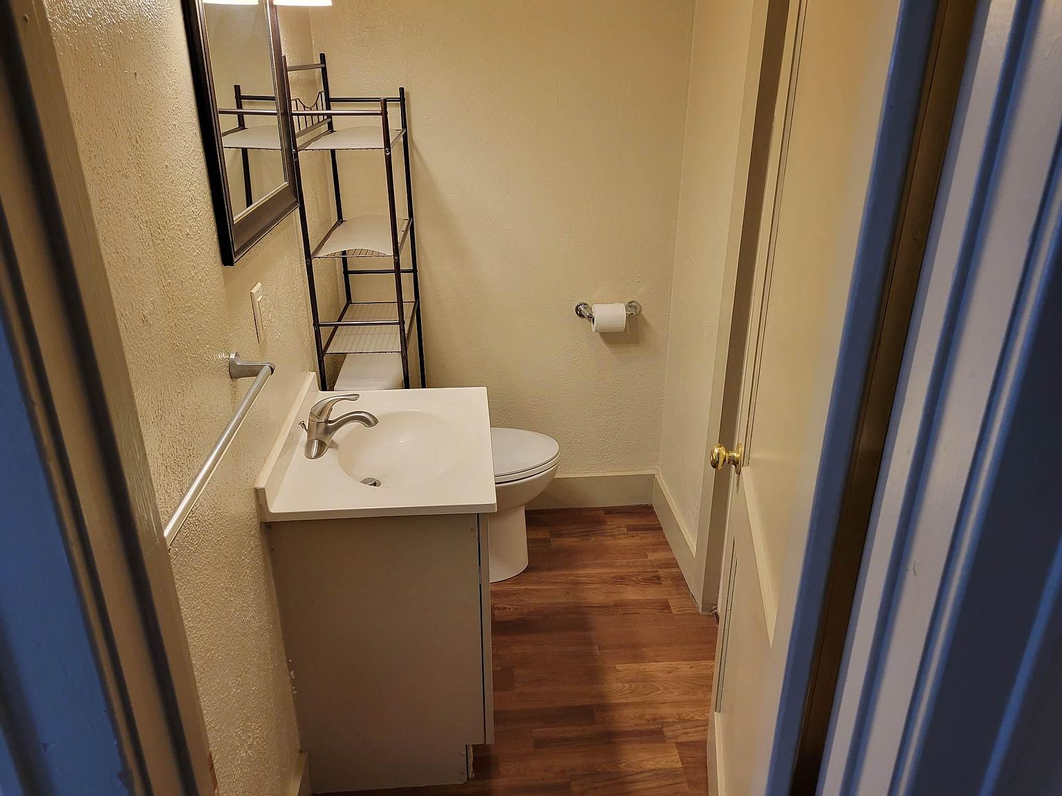 100 Main St S 5, Braham, MN 55006 Zillow