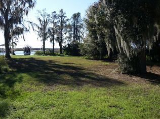 1407 Lakeside Way, Sebring, FL 33876