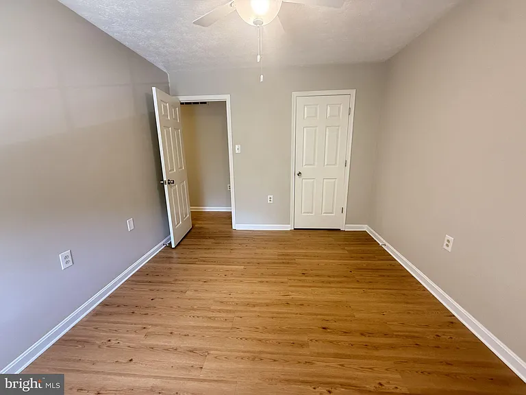 824 Appleseed Ct — Photo 20