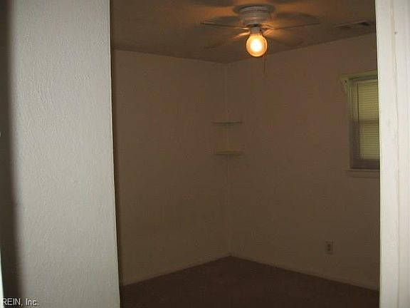5th image of 5005 Paine Ln