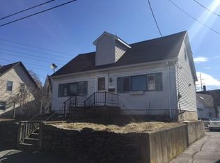 208 Cohannet St, Taunton, MA 02780