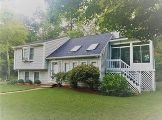 200 Old Jenckes Hill Rd, Lincoln, RI 02865