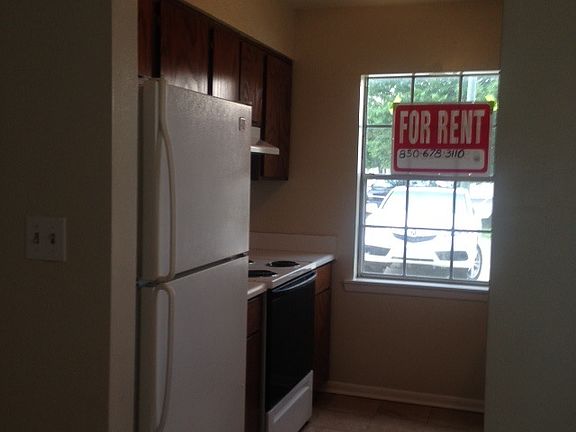 3rd image of 1460 30th St APT D