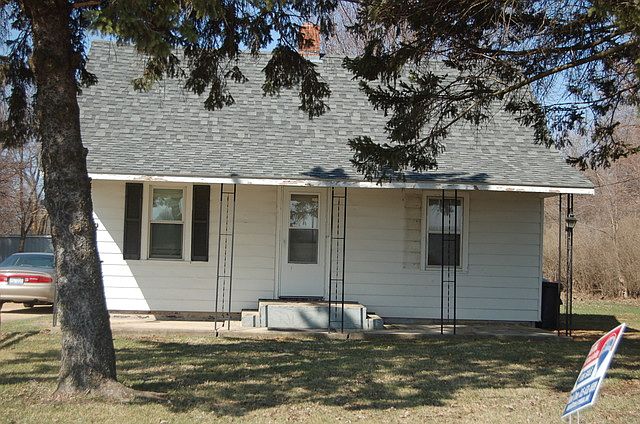 2nd image of 2174 N Leaf River Rd