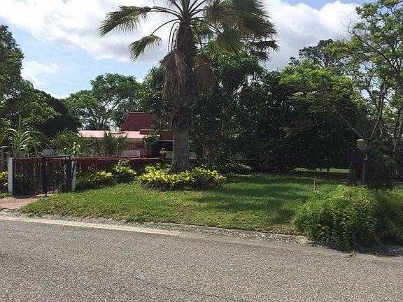 2nd image of 2226 W Orange Blvd