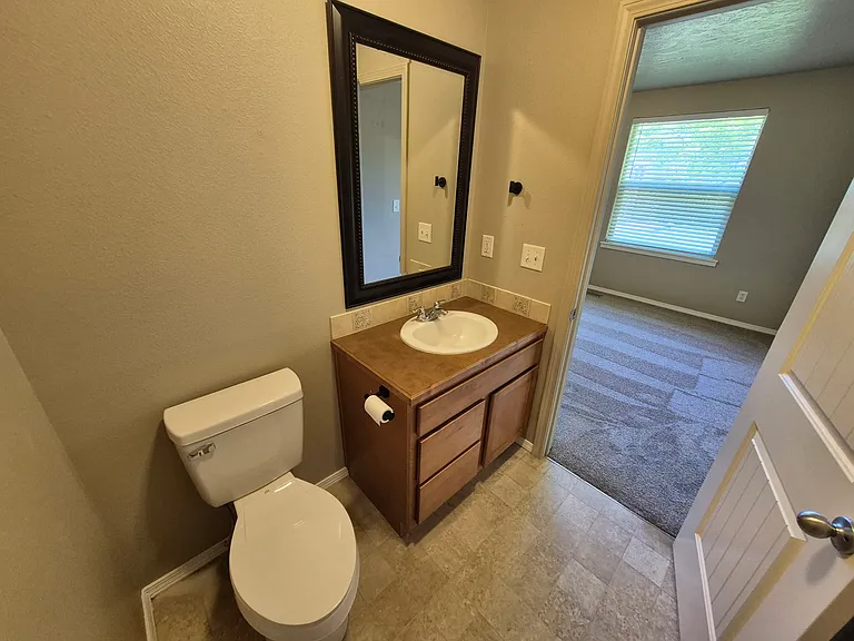 Downstairs half bathroom