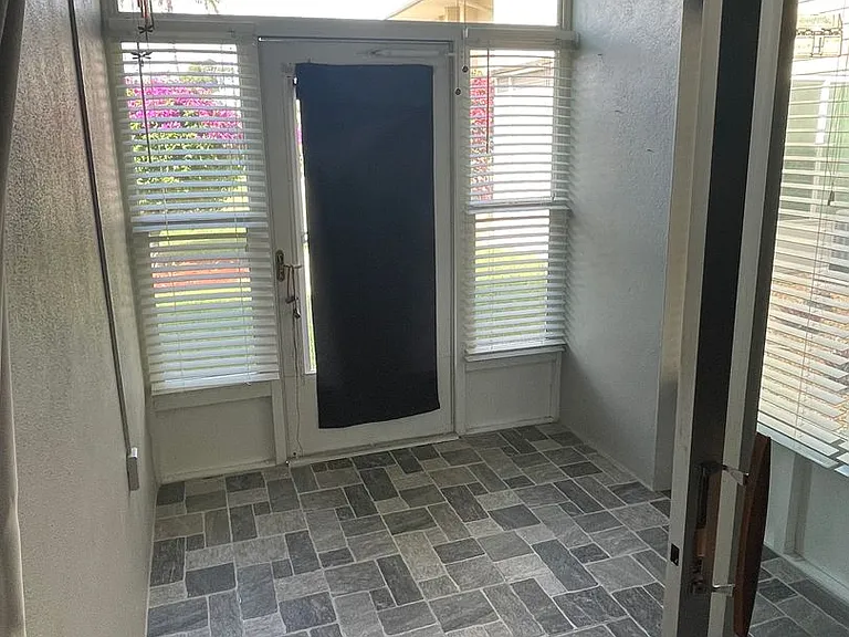 333 Joel Blvd #138 — Photo 30