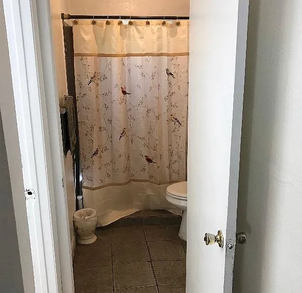 5023 NW 5th Ave — Photo 5