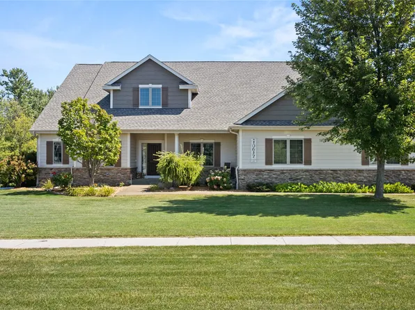 10617 Beaverbrooke Blvd, Johnston, IA 50131
