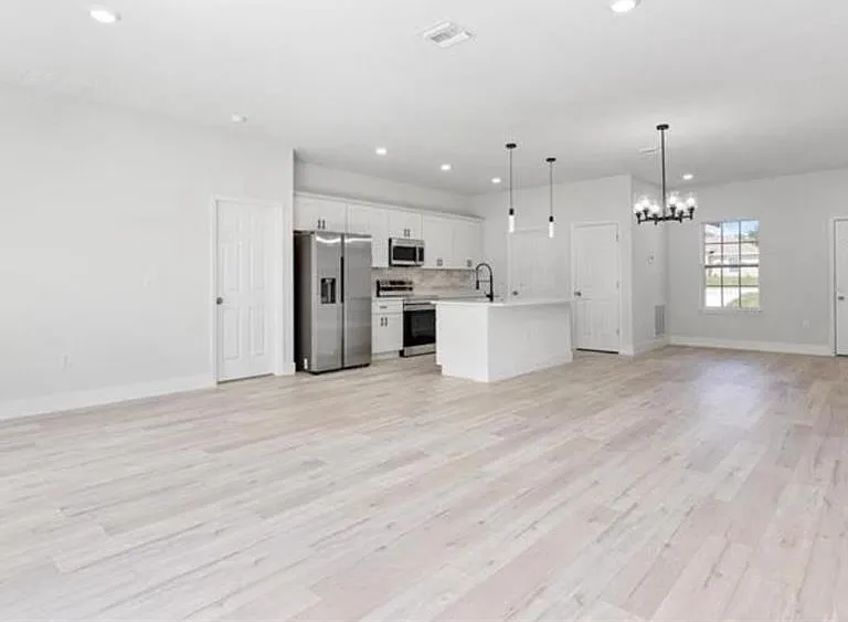 2660 SW 162nd Street Rd — Photo 5