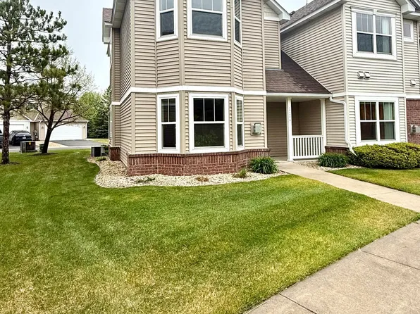 12122 Yancy St NE Unit D, Blaine, MN 55449