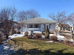 2 Sunset Dr, Haldimand County, ON N0A 1L0