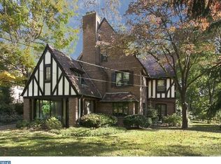 1421 County Line Rd, Bryn Mawr, PA 19010