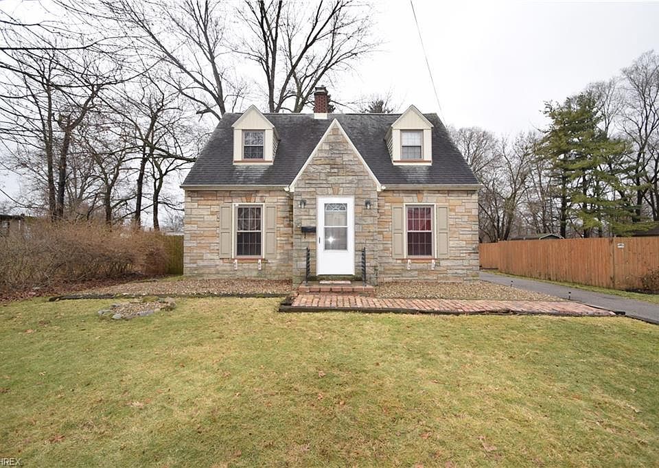 1st image of 39 Vermont Ave