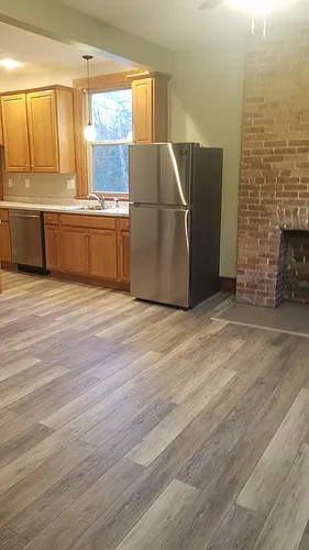 1025 Forest Ave #2 Photo 1