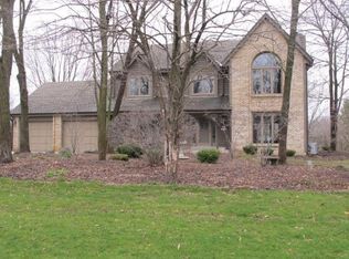 S68W17700 East Dr, Muskego, WI 53150