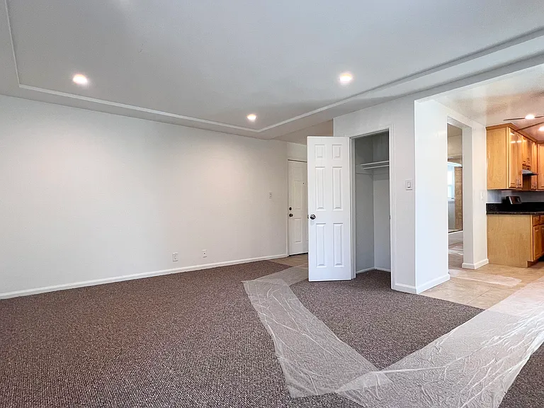 3317 Castle Heights Ave #5 — Photo 5