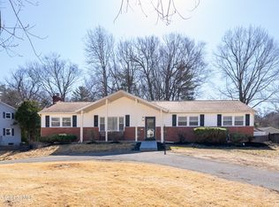 4 N Rdg, Ballston Lake, NY 12019