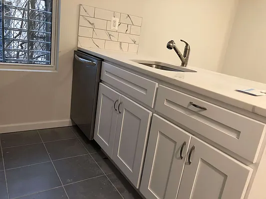 Rented by Nooklyn NYC LLC | media 13
